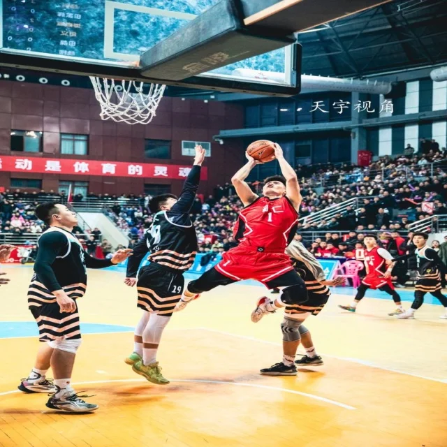 电竞世界杯名额争夺战：全球战队谁与争锋